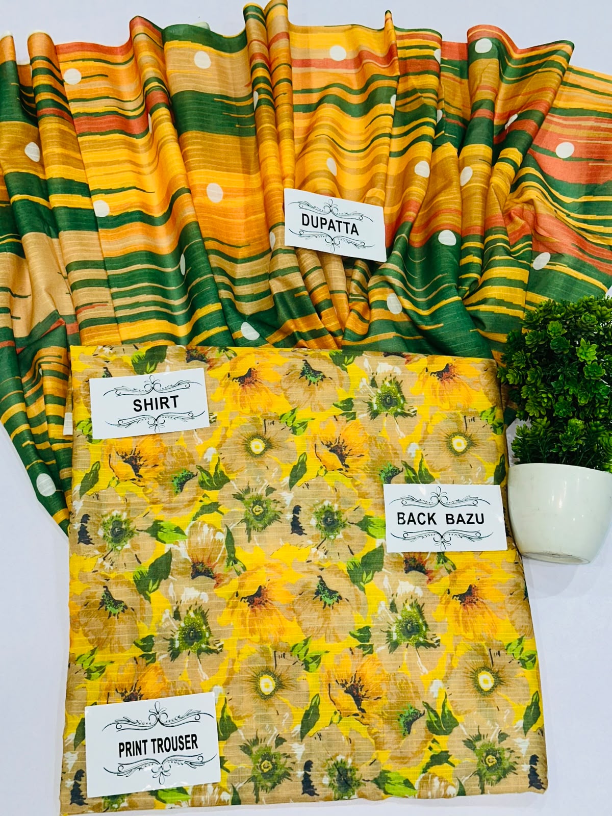 Degital Bana dora 3 Piece Lawn Lawn dupata