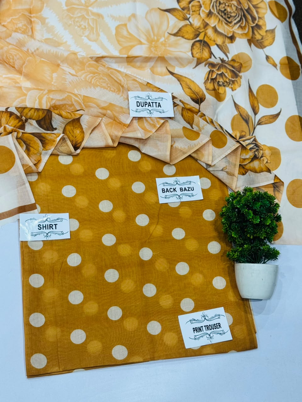 Degital Bana dora 3 Piece Lawn Lawn dupata